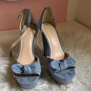 5 inch blue suede heels size 8